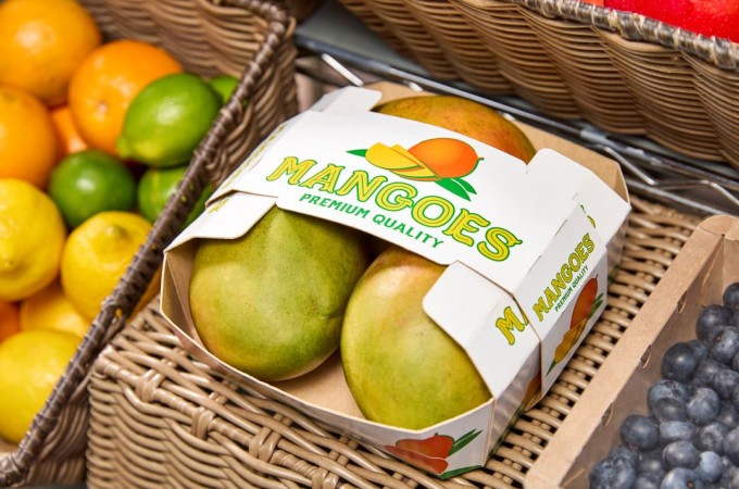 mangoes in paperboard packaging
